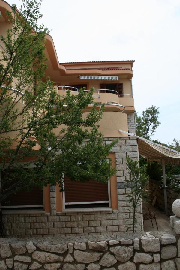 Apartments By The Sea Mandre, Pag - 4095 Kolan Exterior photo