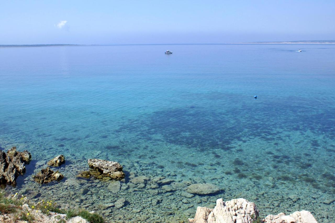 Apartments By The Sea Mandre, Pag - 4095 Kolan Exterior photo